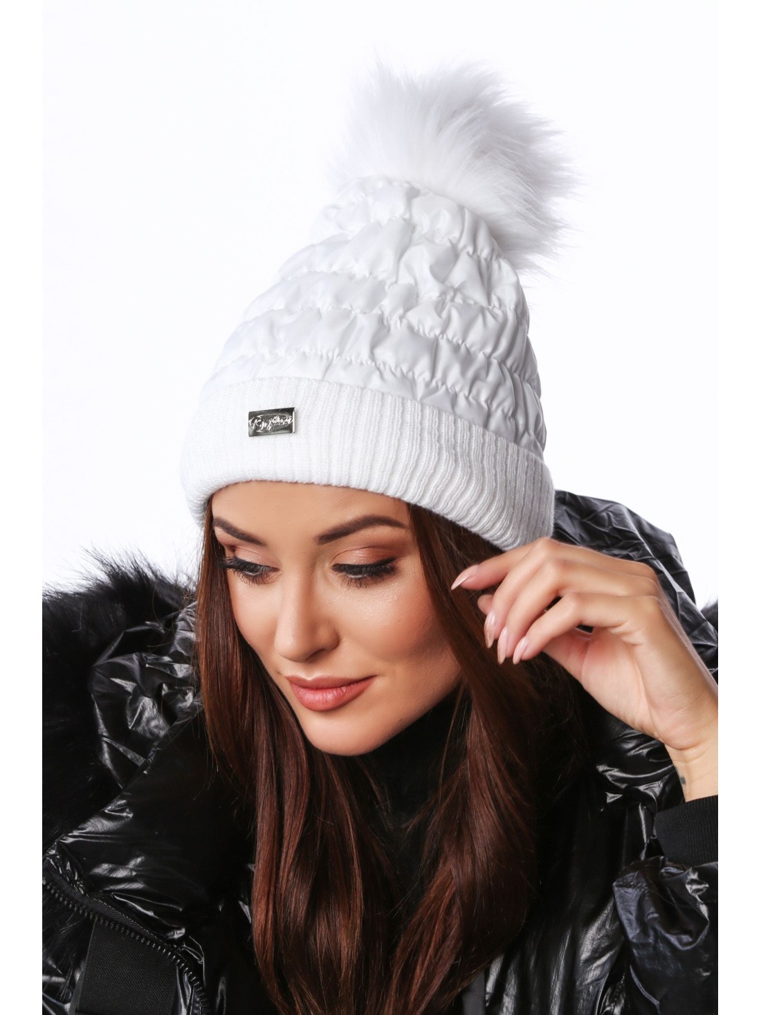 Wintermütze aus Baumwolle mit Bommel, weiß C31 - Online-Shop - Boutique